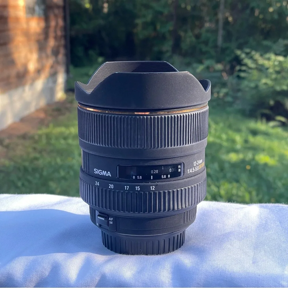 Sigma 12-24mm f/4.5-5.6 EX DG HSM Autofocus Lens